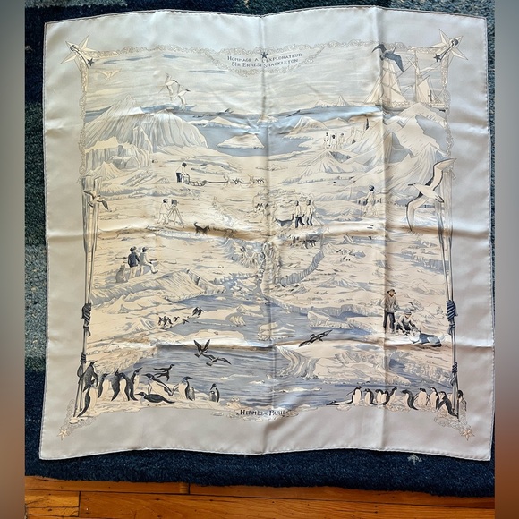 SOLD - HERMES 90CM SCARF Hommage A L'Explorateur Sir Ernest Shackleton 2005 Blue - Picture 2 of 12